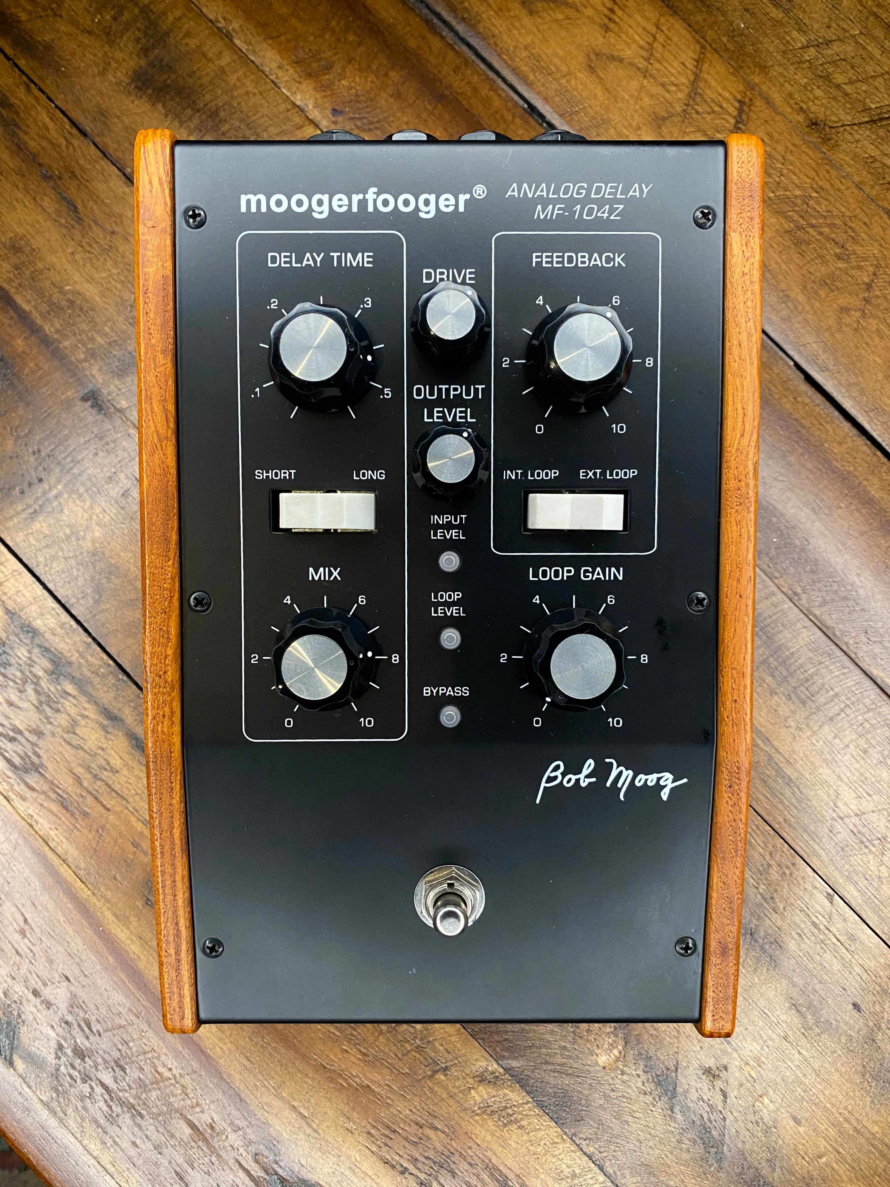 Moog MF-104Z Moogerfooger Analog Delay