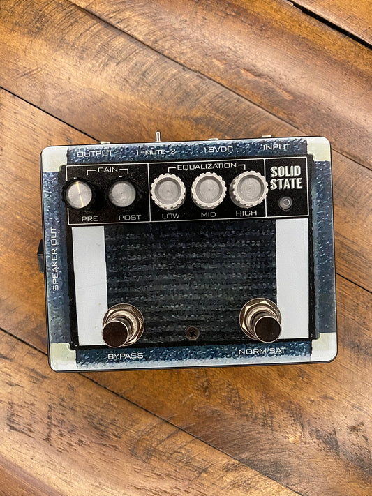 Acorn Amps “Solid State Amp / Preamp Pedal”