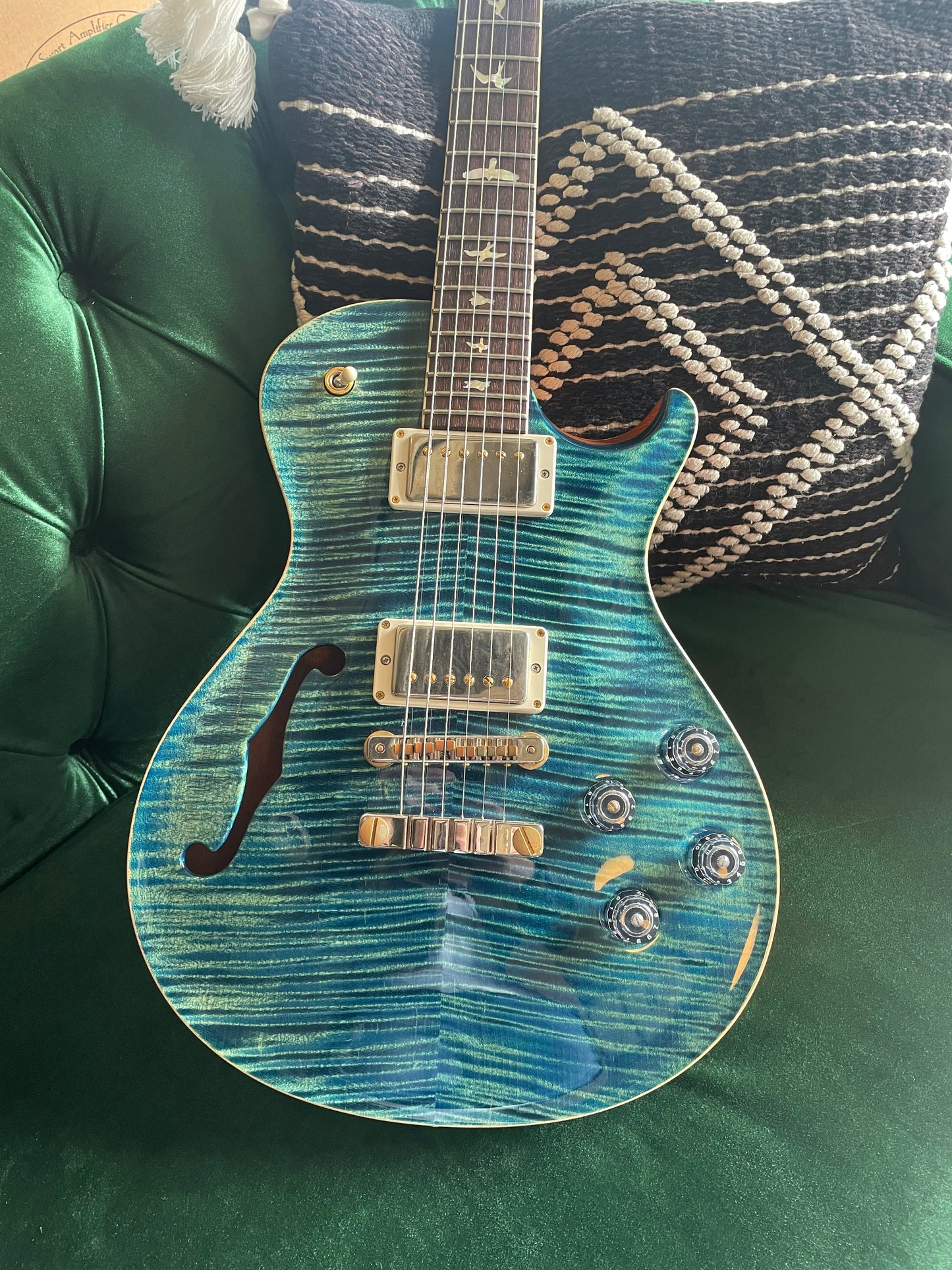 Paul Reed Smith McCarty 594 10-Top (from “Music Is Win”)