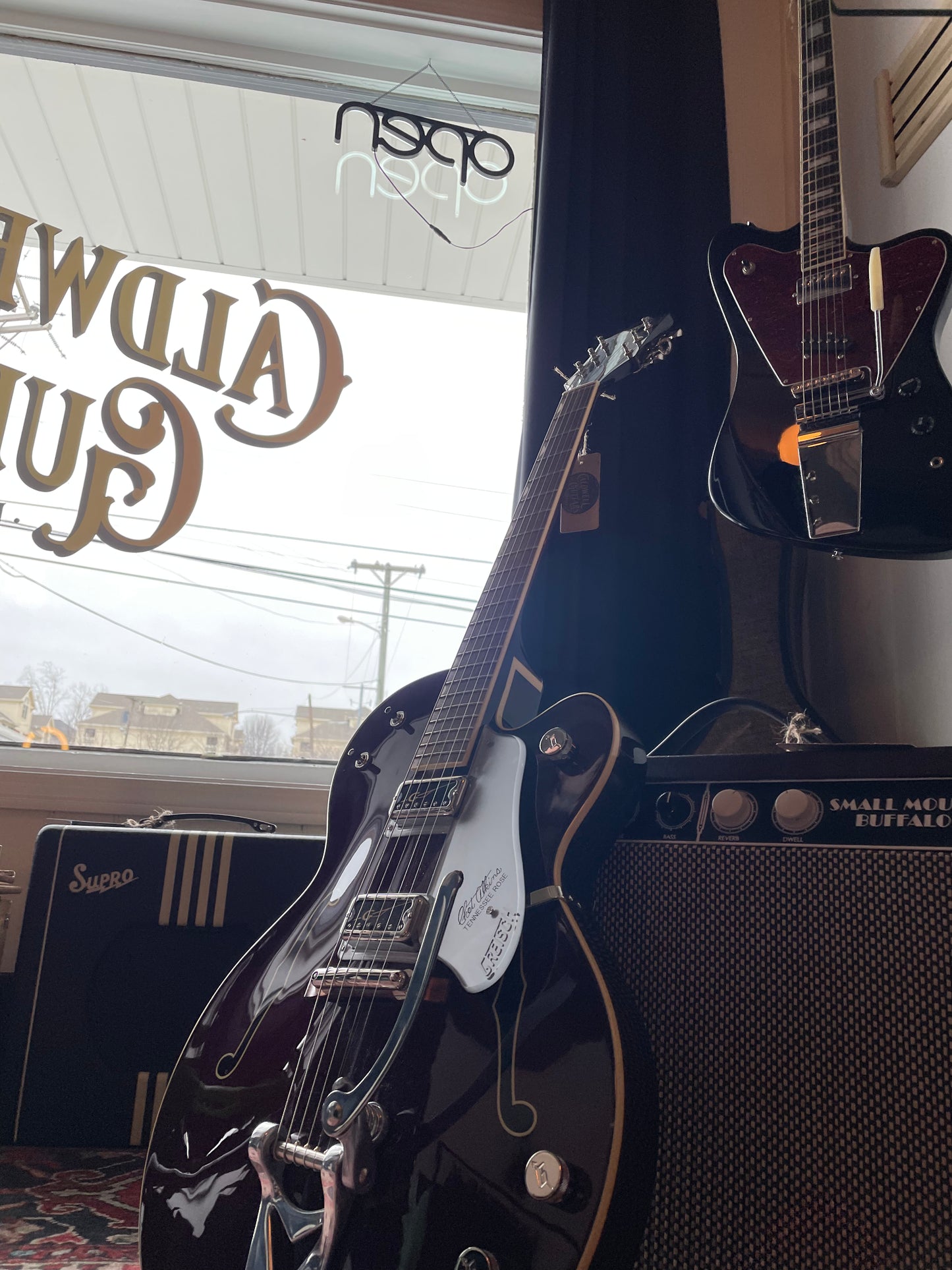 Gretsch Vintage Select Edition '62 Tennessee Rose™ Hollow Body With Bigsby®