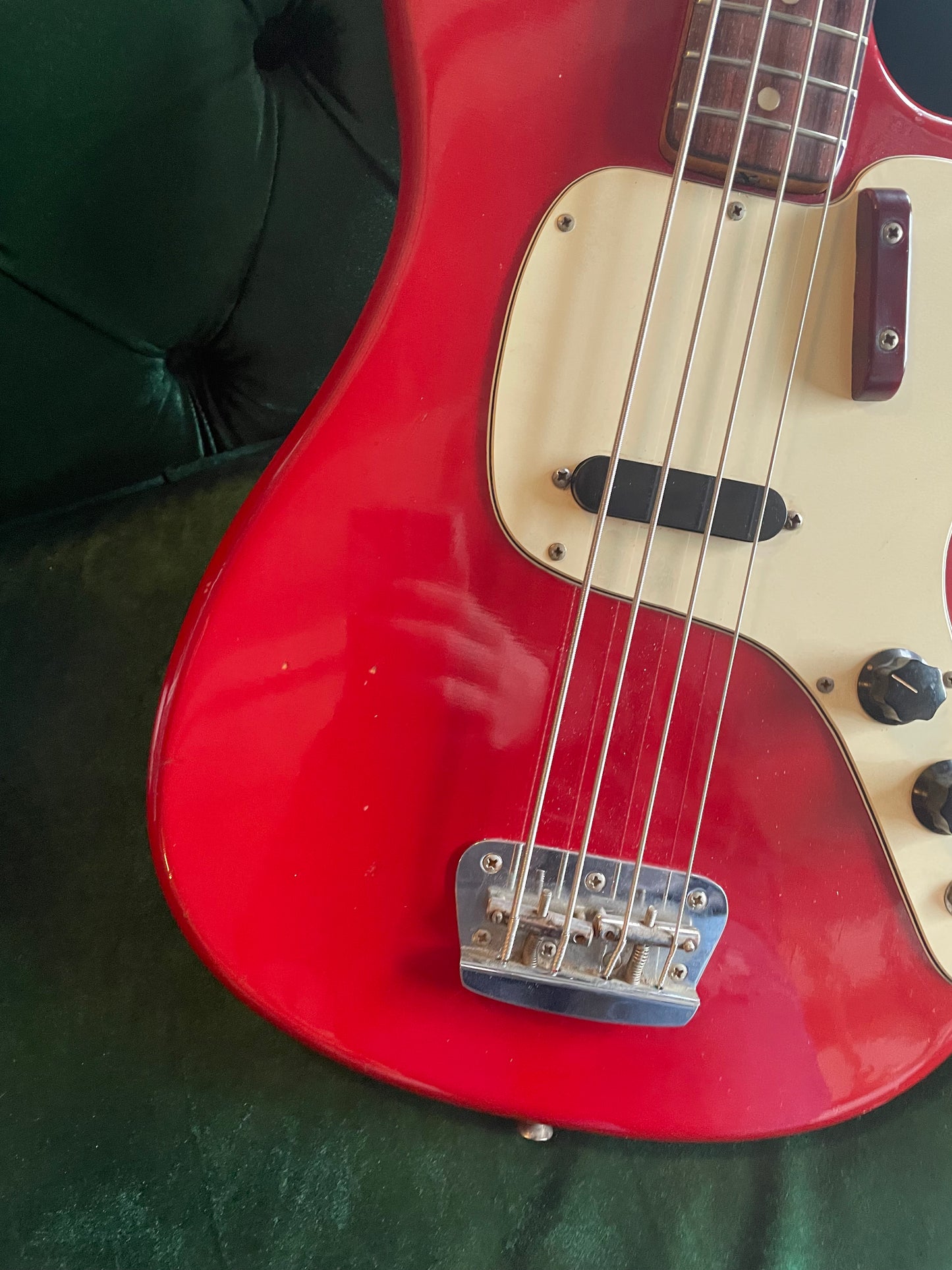 1974 Fender Musicmaster Bass