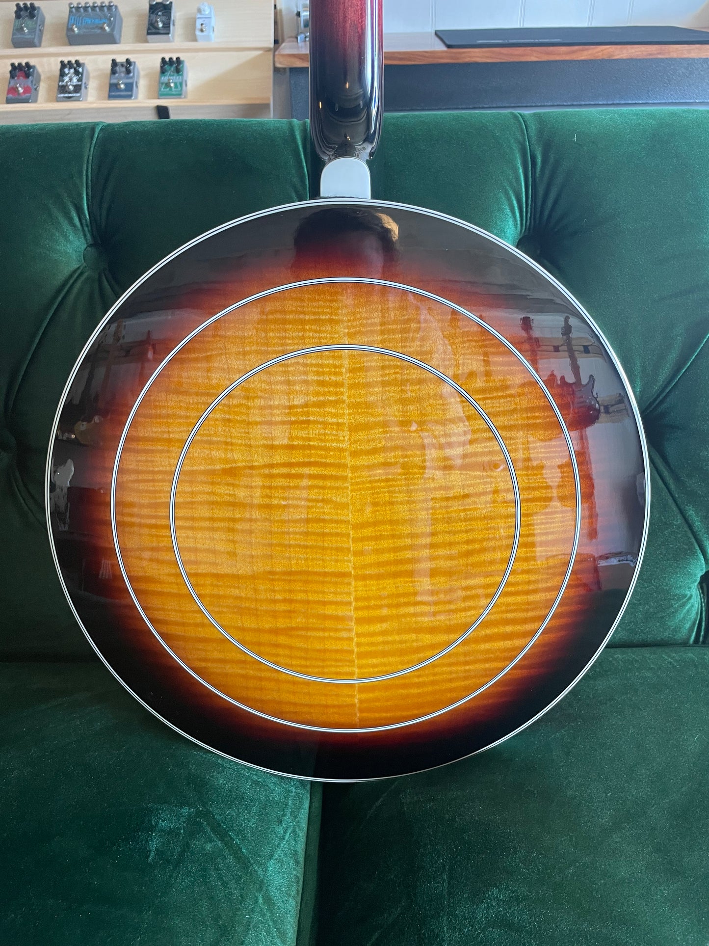 Washburn B16K
