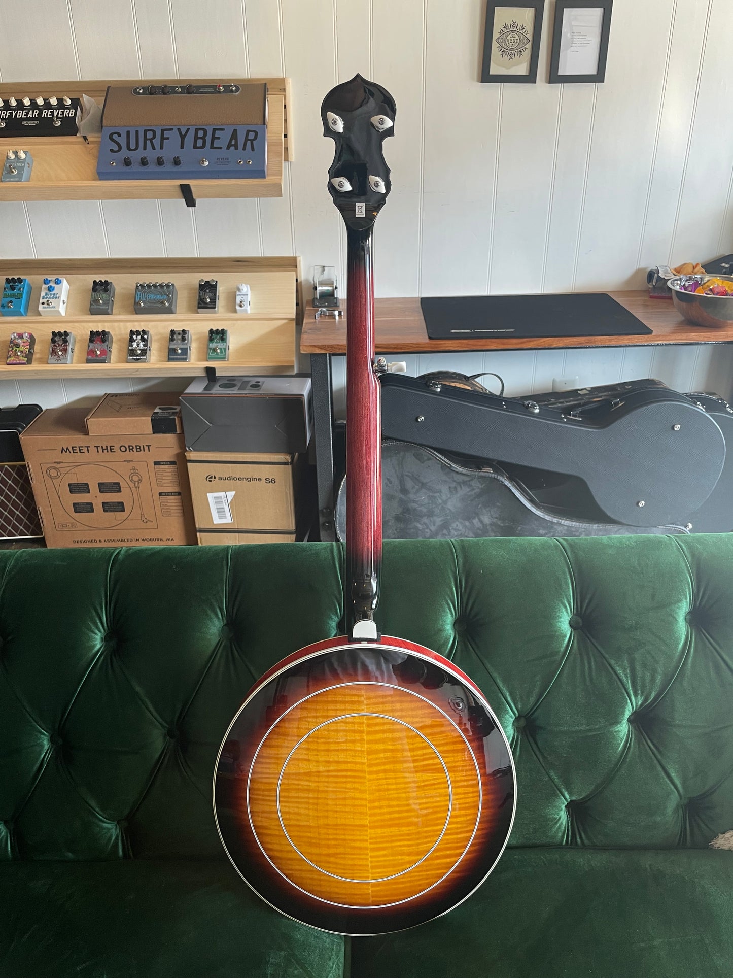 Washburn B16K