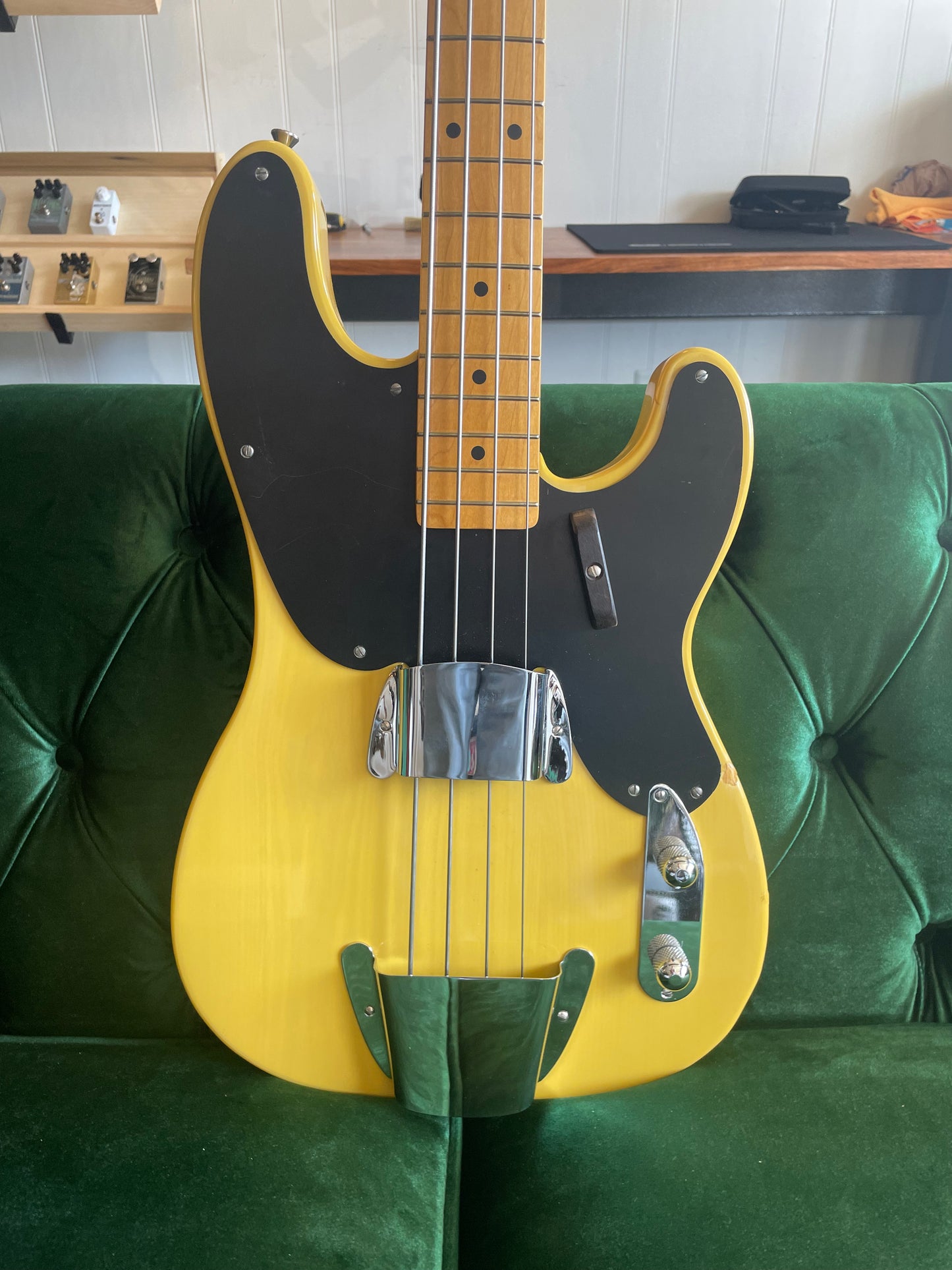 1994 Fender ‘51 P-Bass Reissue MIJ