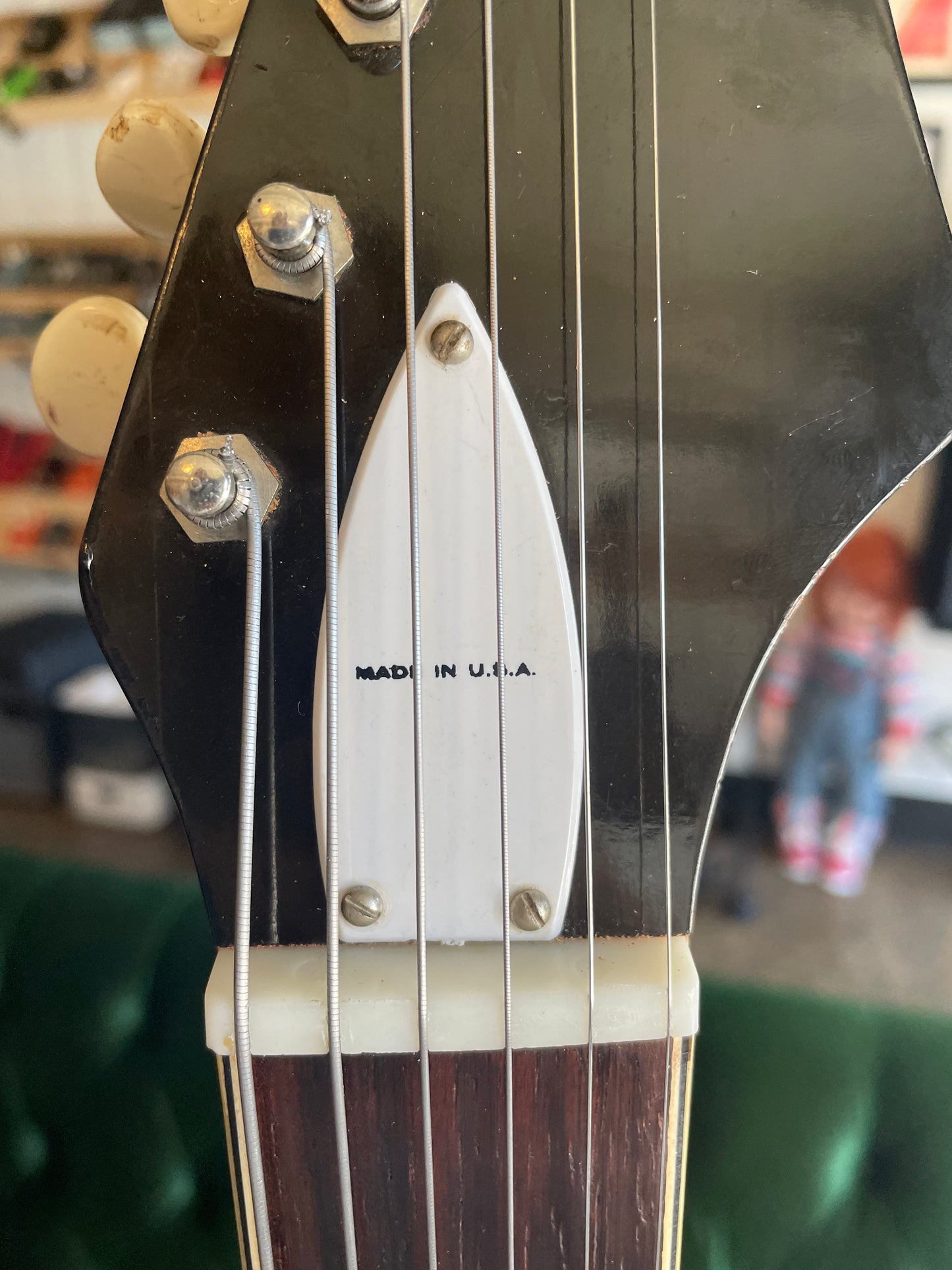 Harmony H19 Silhouette (1960’s)