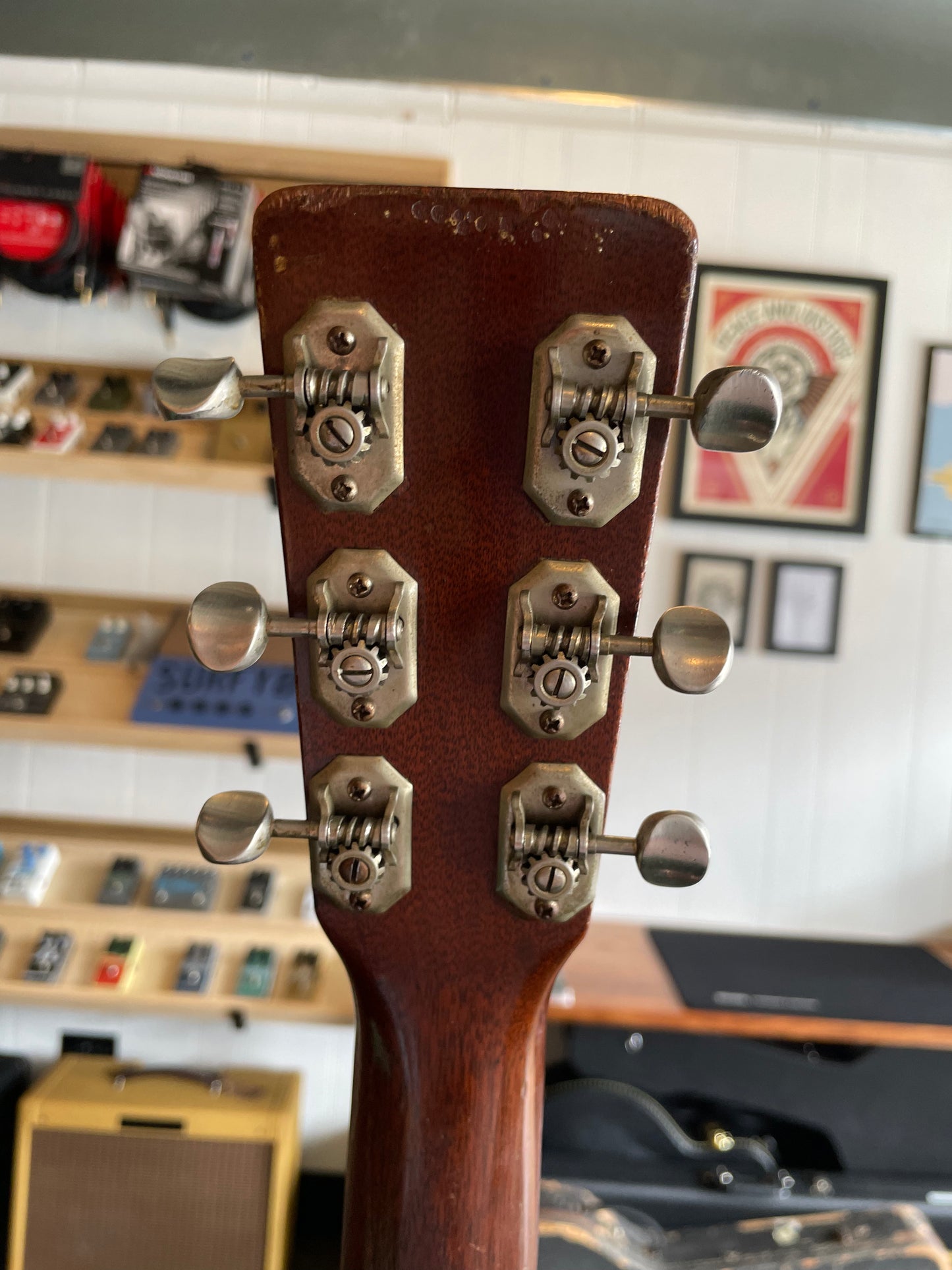 1952 Martin 00-18
