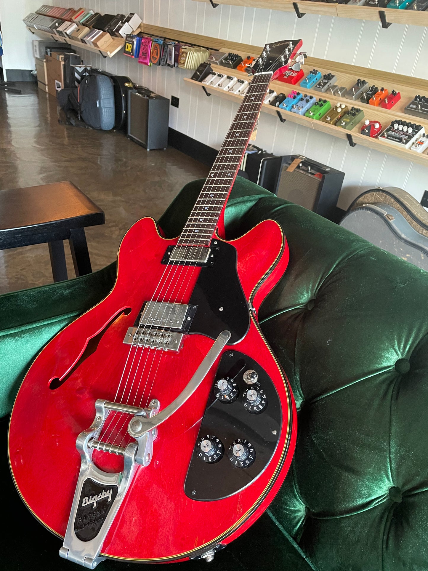 1973 Gibson ES-325