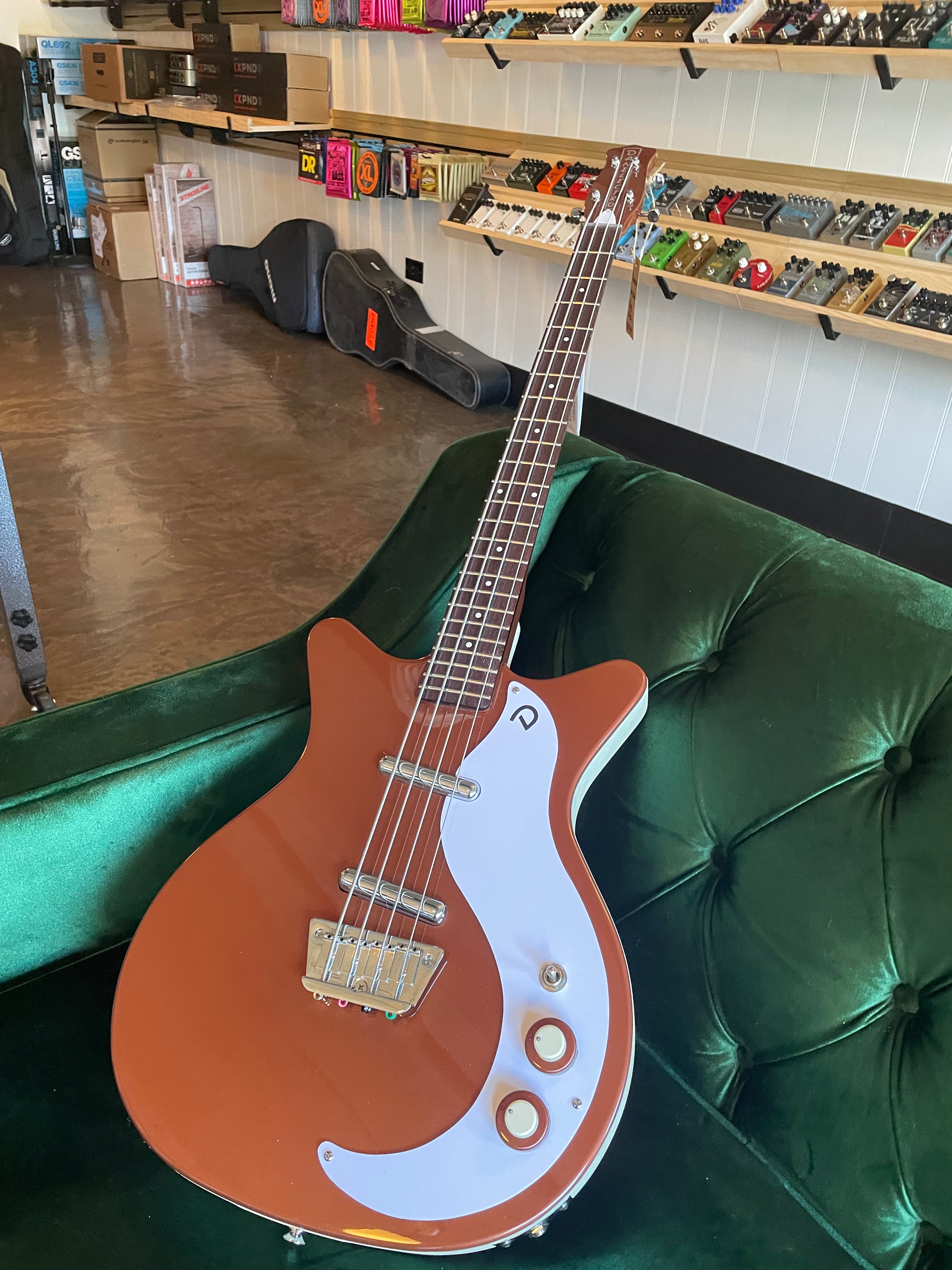 Danelectro 59dc bass deals