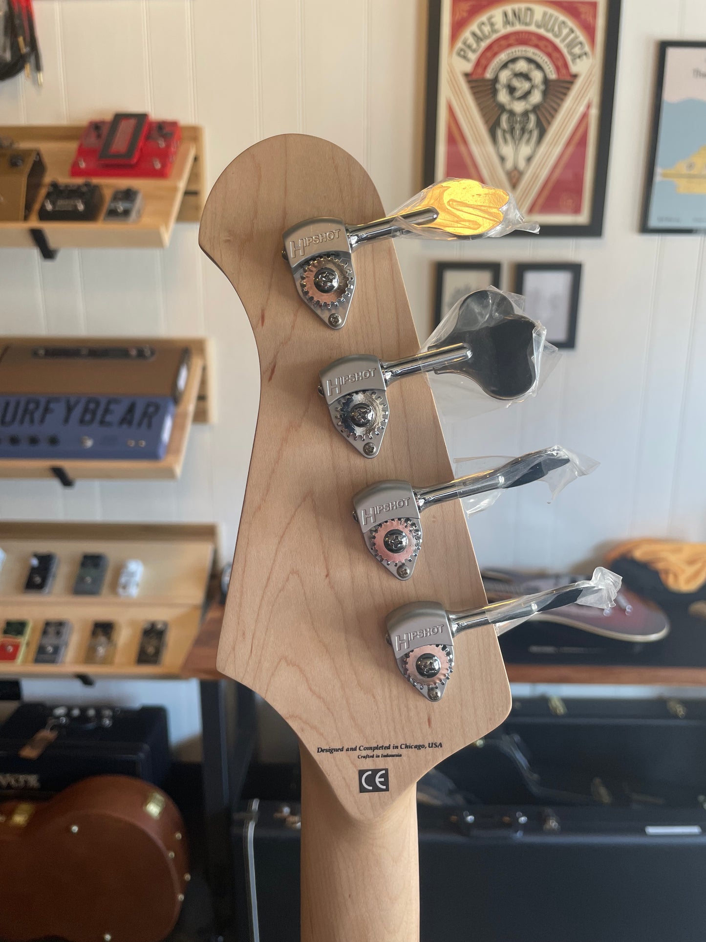 Lakland Skyline 44-64 P-Bass Sunburst