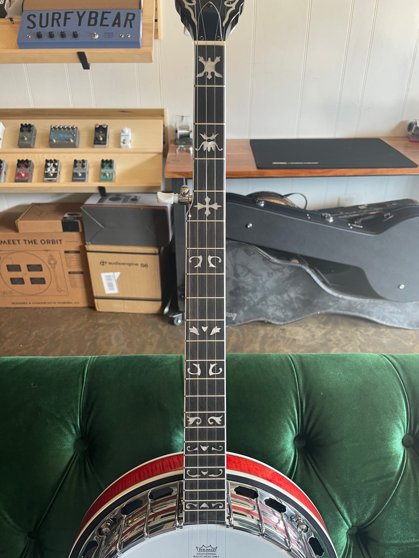 Washburn B16K