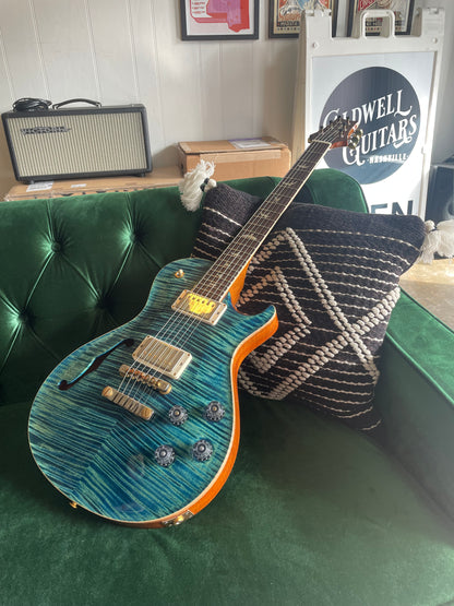 Paul Reed Smith McCarty 594 10-Top (from “Music Is Win”)