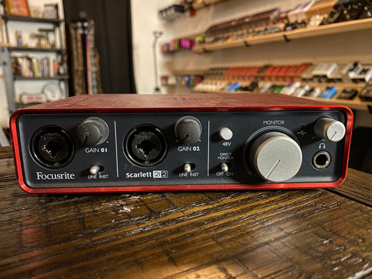 Focusrite Scarlett 2i2