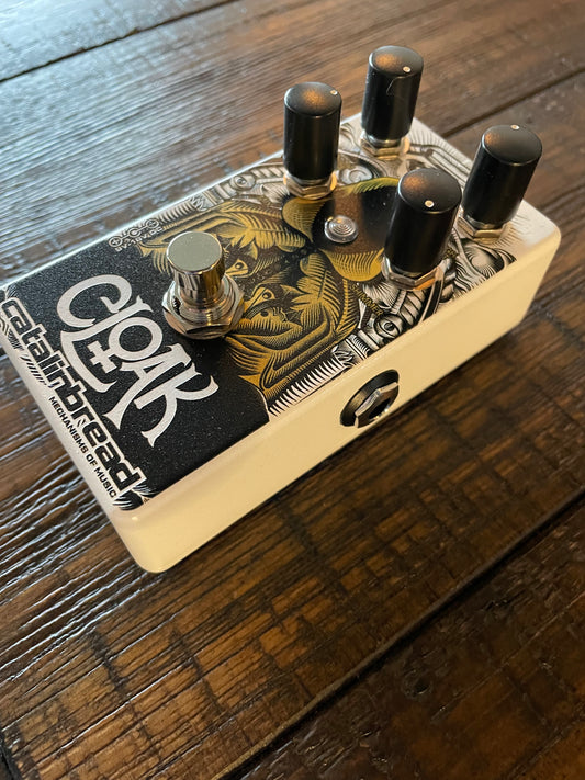 Catalinbread Cloak