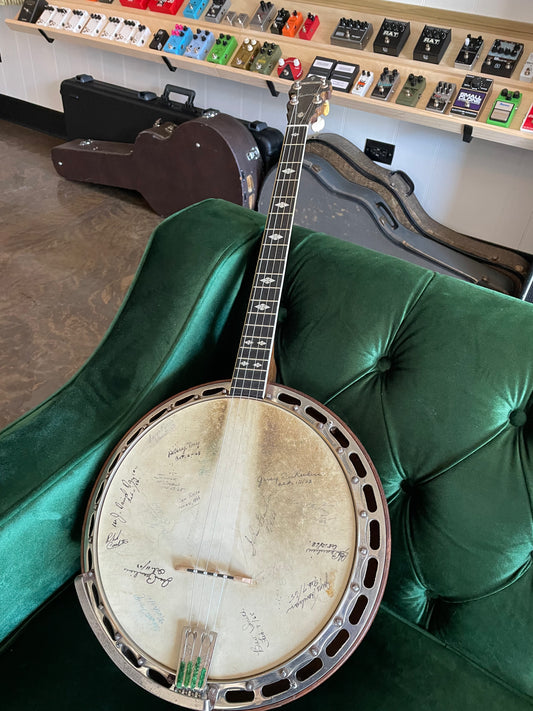 1920’s Ludwig Kingston Tenor Banjo