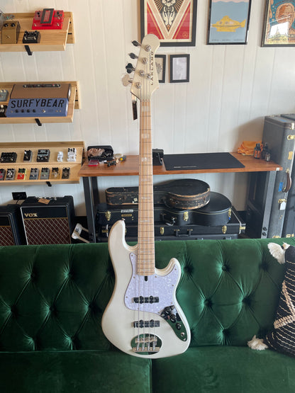 Lakland Skyline Darryl Jones DJ-4