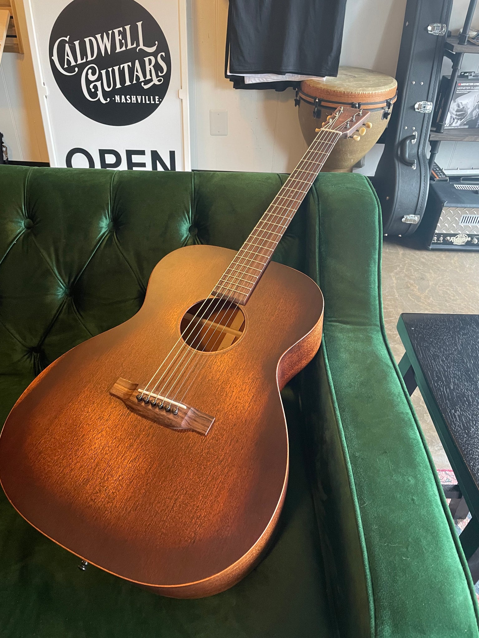 Martin 000-15M Streetmaster