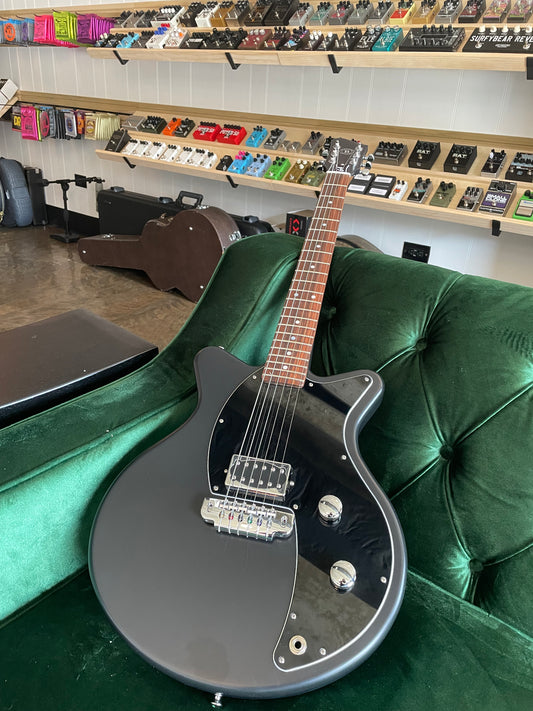 K. Butler Guitars V1 (Black)